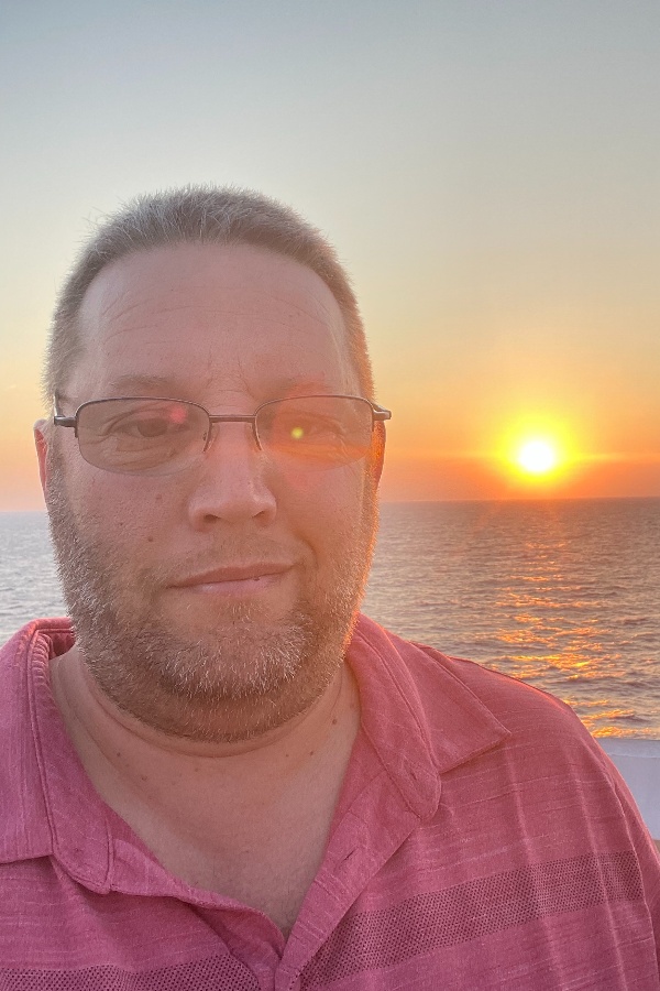 Cruise Brothers Travel Agent Alexander Besst